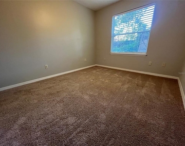 3801 Donna Lynn Lane - Photo Thumbnail 11