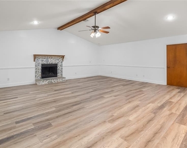 901 Cutler Road - Photo Thumbnail 13