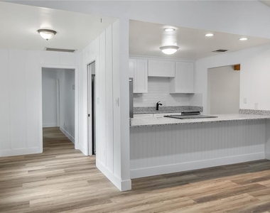 901 Cutler Road - Photo Thumbnail 6