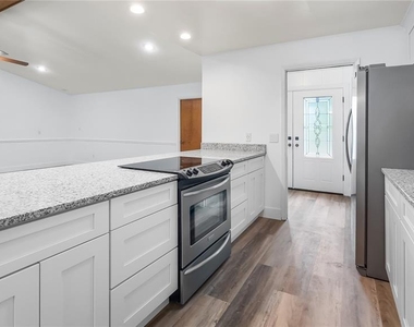 901 Cutler Road - Photo Thumbnail 3