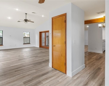 901 Cutler Road - Photo Thumbnail 18