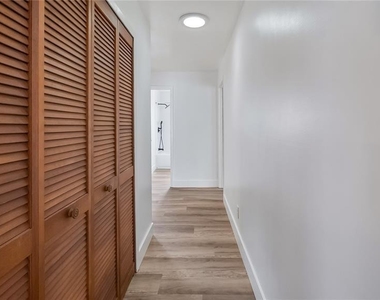 901 Cutler Road - Photo Thumbnail 24
