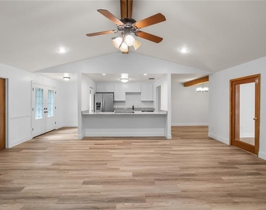 901 Cutler Road - Photo Thumbnail 9