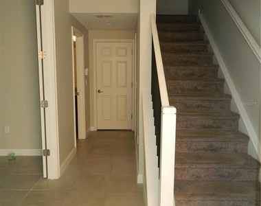 1330 Bolton Place - Photo Thumbnail 2