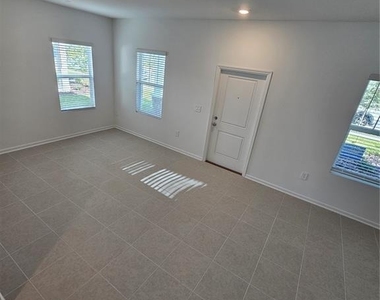 2144 Rider Rain Ln - Photo Thumbnail 2