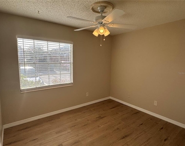 1241 Heritage Lane - Photo Thumbnail 3
