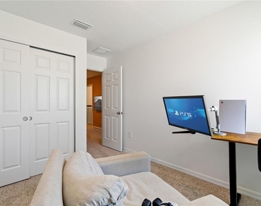 16320 Happy Eagle Drive - Photo Thumbnail 18