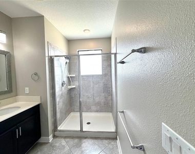 1344 Royal St George Boulevard - Photo Thumbnail 16