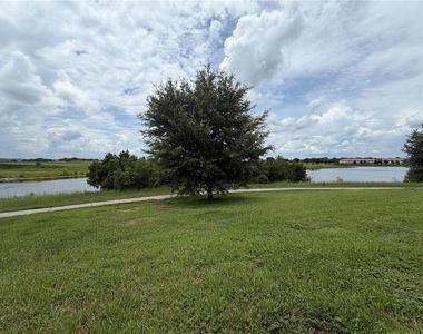 1344 Royal St George Boulevard - Photo Thumbnail 26