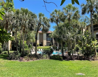 586 Orange Drive - Photo Thumbnail 20