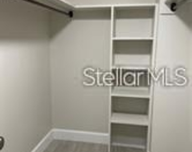 586 Orange Drive - Photo Thumbnail 13