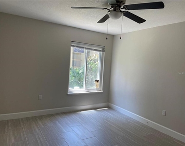 586 Orange Drive - Photo Thumbnail 10