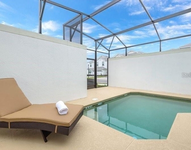 1585 Sandbagger Drive - Photo Thumbnail 14