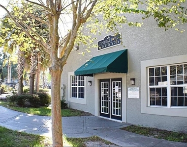 6112 Westgate Drive - Photo Thumbnail 7