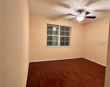 3226 Greenwich Village Boulevard - Photo Thumbnail 19