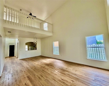13229 Canna Lily Drive - Photo Thumbnail 4