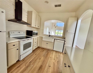 13229 Canna Lily Drive - Photo Thumbnail 2