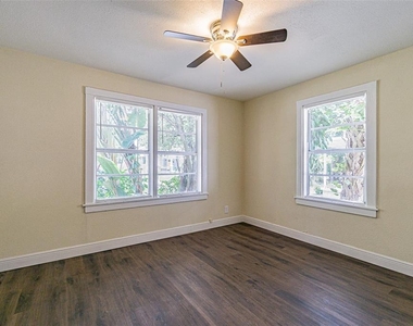 505 E Virginia Avenue - Photo Thumbnail 11