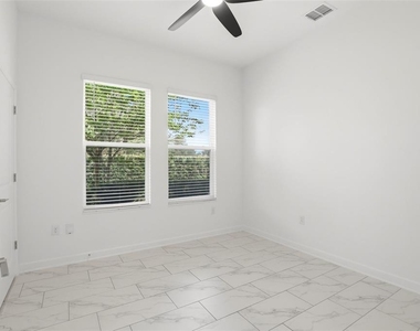 8060 Peaceful Circle - Photo Thumbnail 35