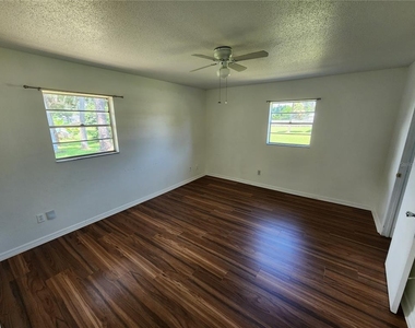 2304 India Palm Drive - Photo Thumbnail 9