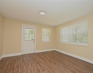 3958 2nd Street Nw - Photo Thumbnail 15