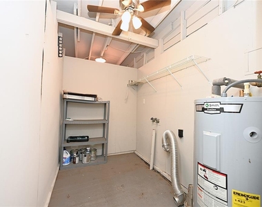 3958 2nd Street Nw - Photo Thumbnail 30