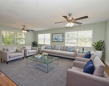 3958 2nd Street Nw - Photo Thumbnail 7