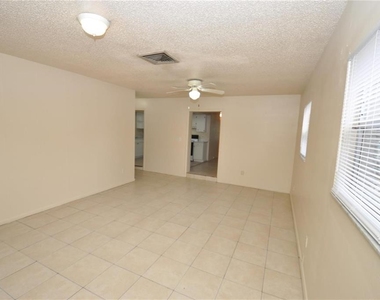 730 28th Street Nw - Photo Thumbnail 9