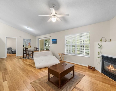 10000 Sw 52nd Avenue - Photo Thumbnail 4