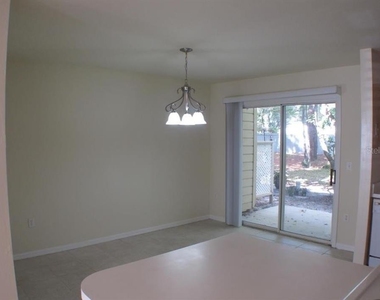5205 Sw 97th Drive - Photo Thumbnail 13