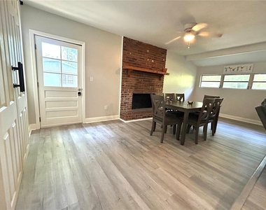 3919 Sw 21st Street - Photo Thumbnail 10