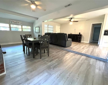 3919 Sw 21st Street - Photo Thumbnail 8