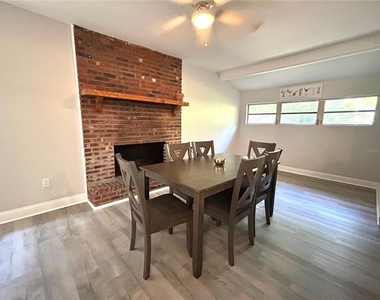 3919 Sw 21st Street - Photo Thumbnail 9