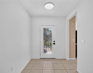 345 Red Kite Drive - Photo Thumbnail 3