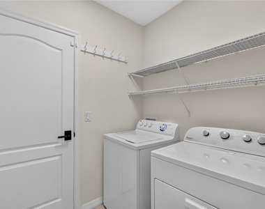 345 Red Kite Drive - Photo Thumbnail 26