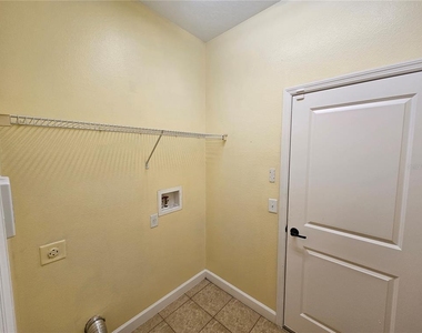 5013 Ballark Street - Photo Thumbnail 12