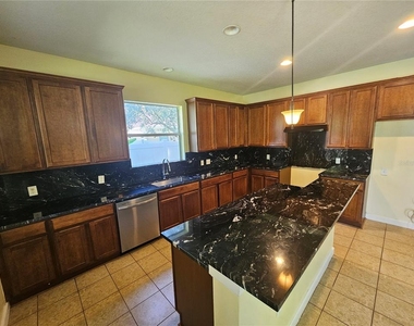 5013 Ballark Street - Photo Thumbnail 5