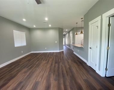 10396 Port Everglades Street - Photo Thumbnail 16