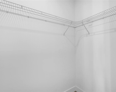 10065 Memphis Street - Photo Thumbnail 31