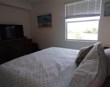 14051 Heritage Landing Boulevard - Photo Thumbnail 13