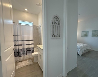 15172 River Birch Court - Photo Thumbnail 13