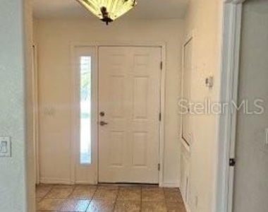 7105 N Blue Sage - Photo Thumbnail 11
