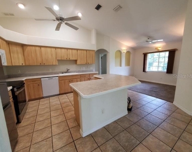 7105 N Blue Sage - Photo Thumbnail 5