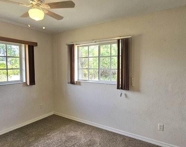 7105 N Blue Sage - Photo Thumbnail 17