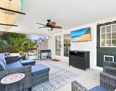 2449 Wood Street - Photo Thumbnail 27