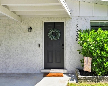 2449 Wood Street - Photo Thumbnail 54