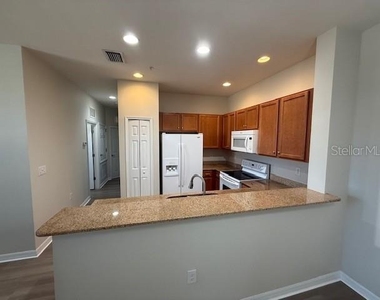 5467 Soapstone Place - Photo Thumbnail 8