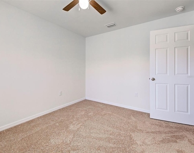 5442 Guidepost Terrace - Photo Thumbnail 9