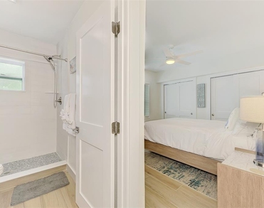 1731 Redwood Street - Photo Thumbnail 22
