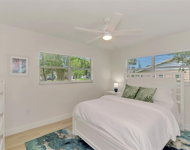1731 Redwood Street - Photo Thumbnail 28